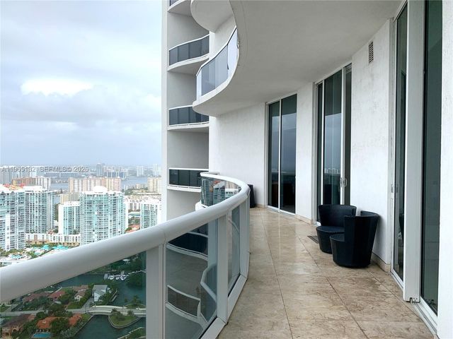 16001 COLLINS AV 3805, Sunny Isles Beach, FL 33160
