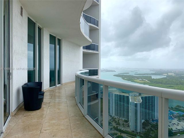 16001 COLLINS AV 3805, Sunny Isles Beach, FL 33160
