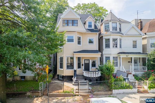 235 S 7th, Newark, NJ 07103