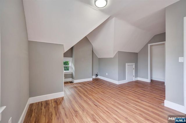 235 S 7th, Newark, NJ 07103