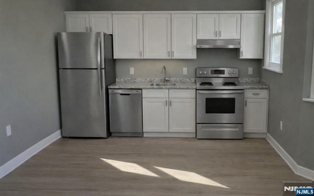 235 S 7th, Newark, NJ 07103