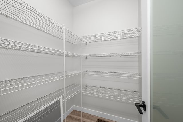 1832 Redbud Circle, Eldridge, IA 52748