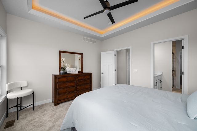 1832 Redbud Circle, Eldridge, IA 52748