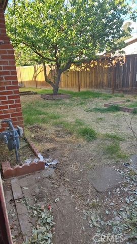 1454 W Gettysburg, Fresno, CA 93705