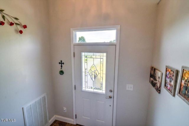 1156 Henderson Court, Jonesborough, TN 37659