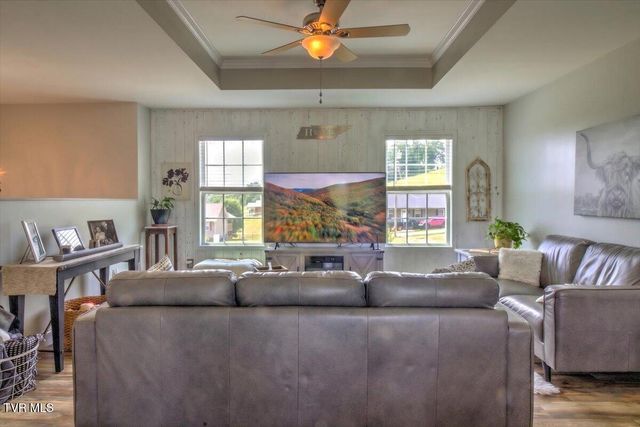 1156 Henderson Court, Jonesborough, TN 37659