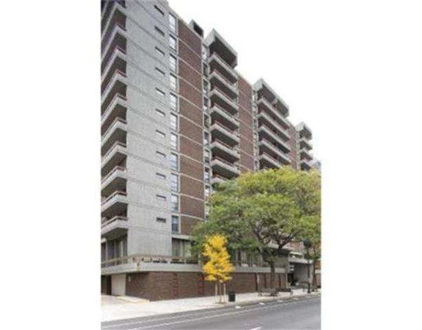 566 Commonwealth Av 804, Boston, MA 02215