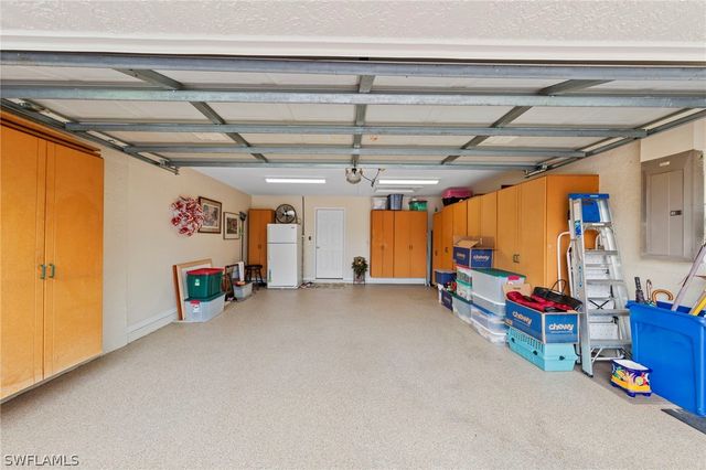 10035 Colonial Country Club BLVD, Fort Myers, FL 33913