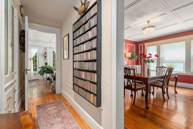 63 Winthrop Road 1, Brookline, MA 02445