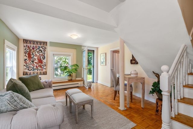 63 Winthrop Road 1, Brookline, MA 02445