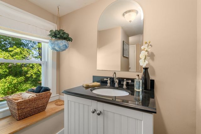 63 Winthrop Road 1, Brookline, MA 02445