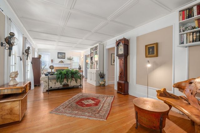 63 Winthrop Road 1, Brookline, MA 02445