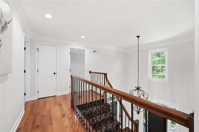 5303 NW 60th Terrace, Kansas City, MO 64151