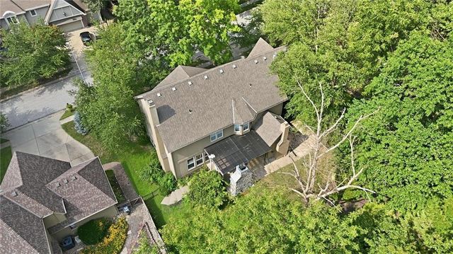 5303 NW 60th Terrace, Kansas City, MO 64151
