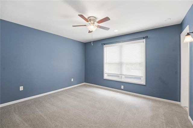5303 NW 60th Terrace, Kansas City, MO 64151