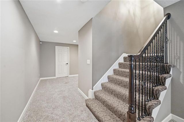 5303 NW 60th Terrace, Kansas City, MO 64151