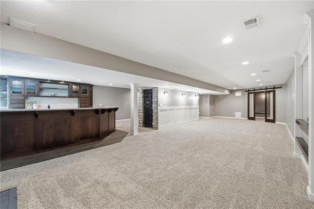 5303 NW 60th Terrace, Kansas City, MO 64151