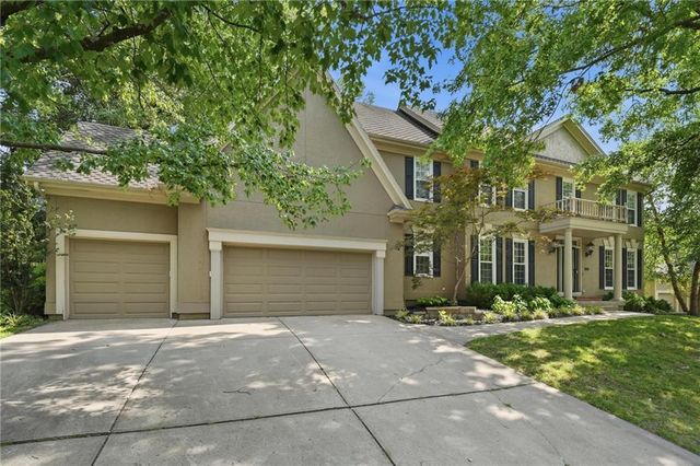 5303 NW 60th Terrace, Kansas City, MO 64151