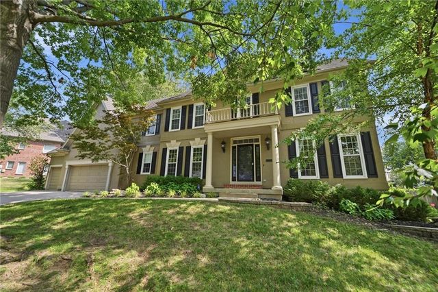 5303 NW 60th Terrace, Kansas City, MO 64151