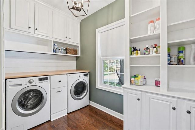5303 NW 60th Terrace, Kansas City, MO 64151