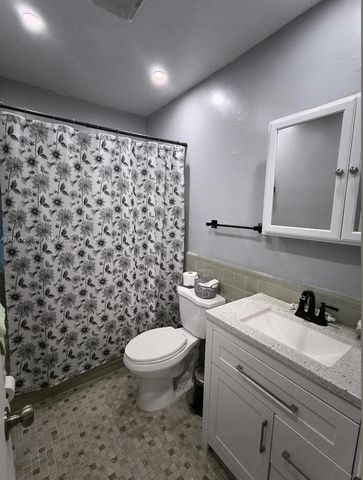 8600 NW 57th Ct, Tamarac, FL 33321