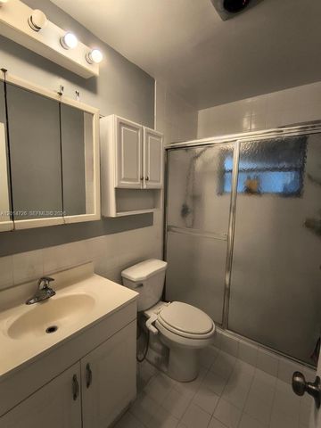 8600 NW 57th Ct, Tamarac, FL 33321