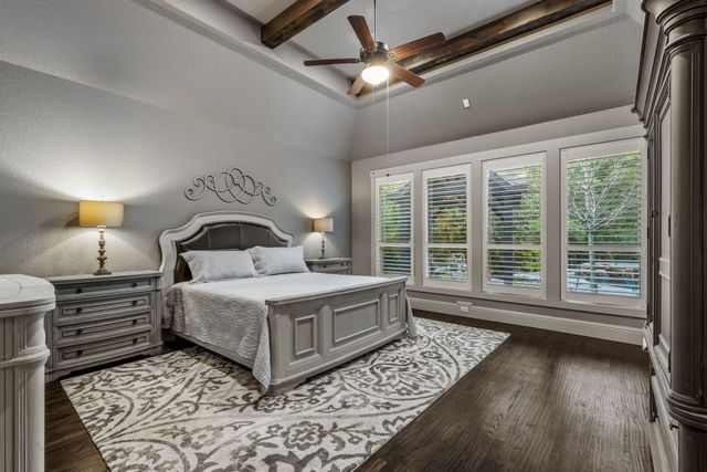 521 W Waters Edge Way, Oak Point, TX 75068