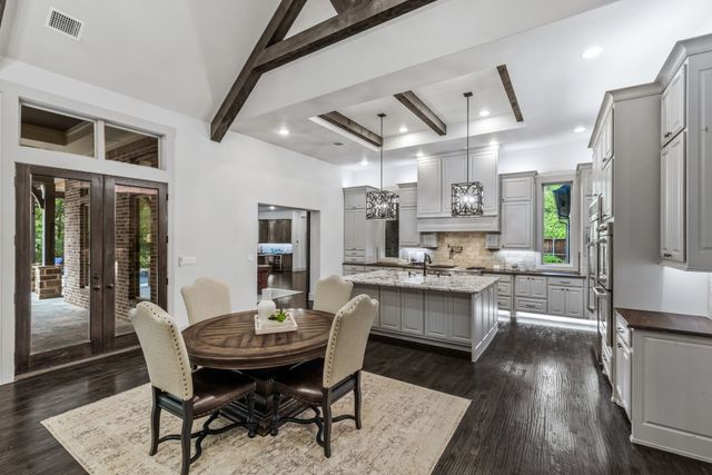 521 W Waters Edge Way, Oak Point, TX 75068