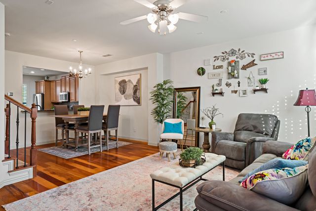 1582 Biltmore Lane, Irving, TX 75063