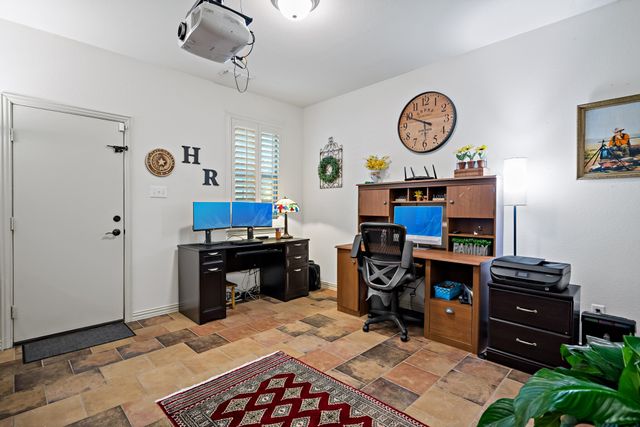 1582 Biltmore Lane, Irving, TX 75063