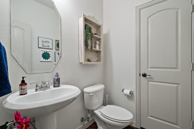 1582 Biltmore Lane, Irving, TX 75063