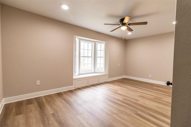 2720 Twin Oaks Road, Sulphur, LA 70663