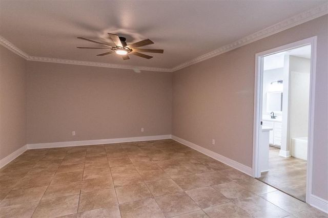 2720 Twin Oaks Road, Sulphur, LA 70663