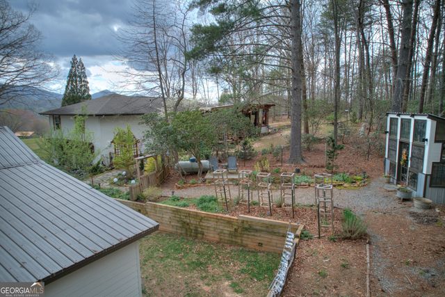 199 Oak Ridge Drive, Blairsville, GA 30512