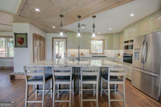 199 Oak Ridge Drive, Blairsville, GA 30512