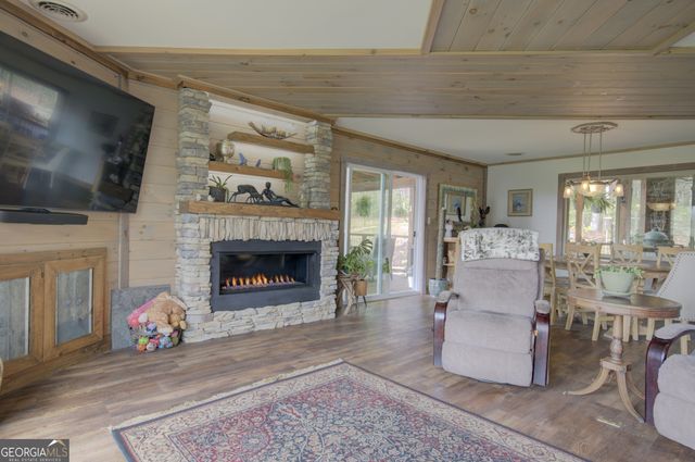 199 Oak Ridge Drive, Blairsville, GA 30512