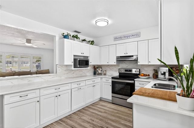 5287 99TH WAY N, Seminole, FL 33708