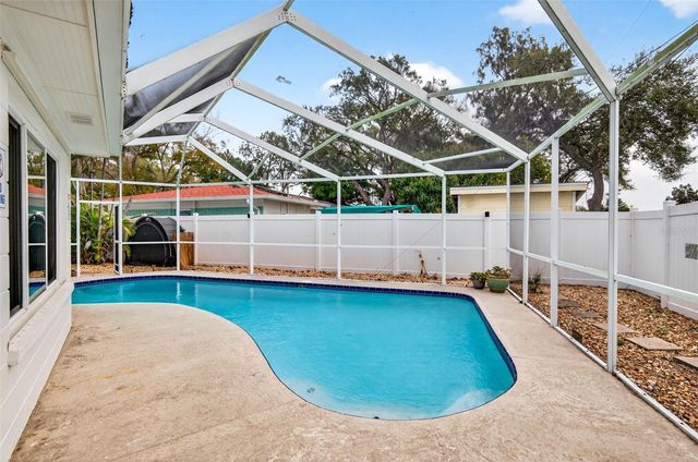 5287 99TH WAY N, Seminole, FL 33708