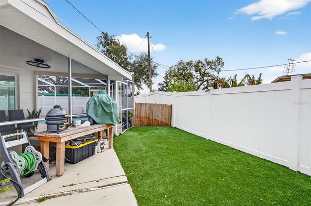 5287 99TH WAY N, Seminole, FL 33708