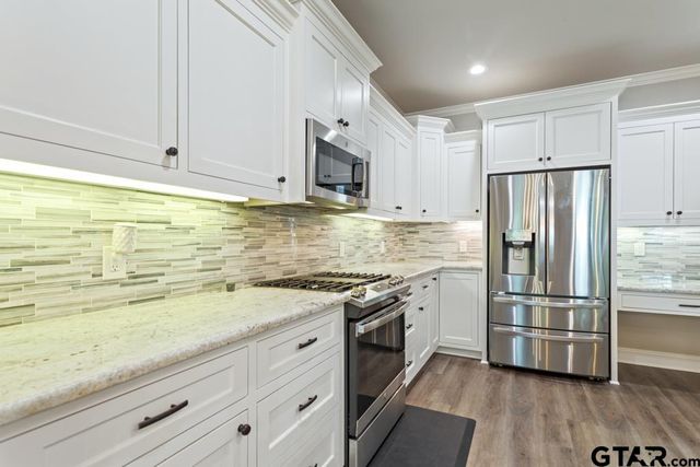 225 CR 3608, Bullard, TX 75757