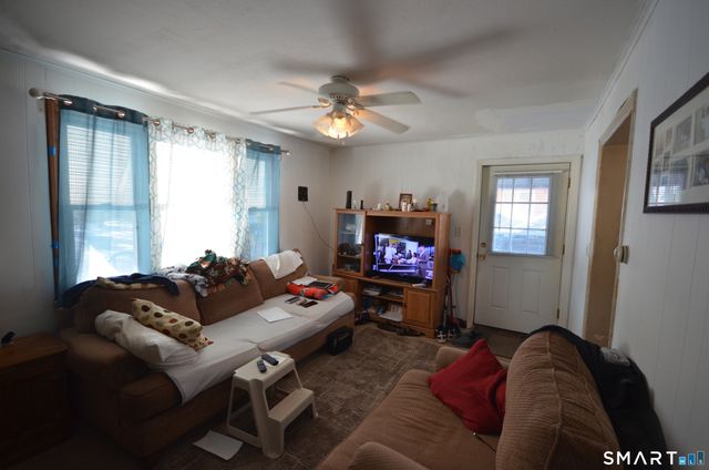 85-89 Alexander Drive, Bridgeport, CT 06606