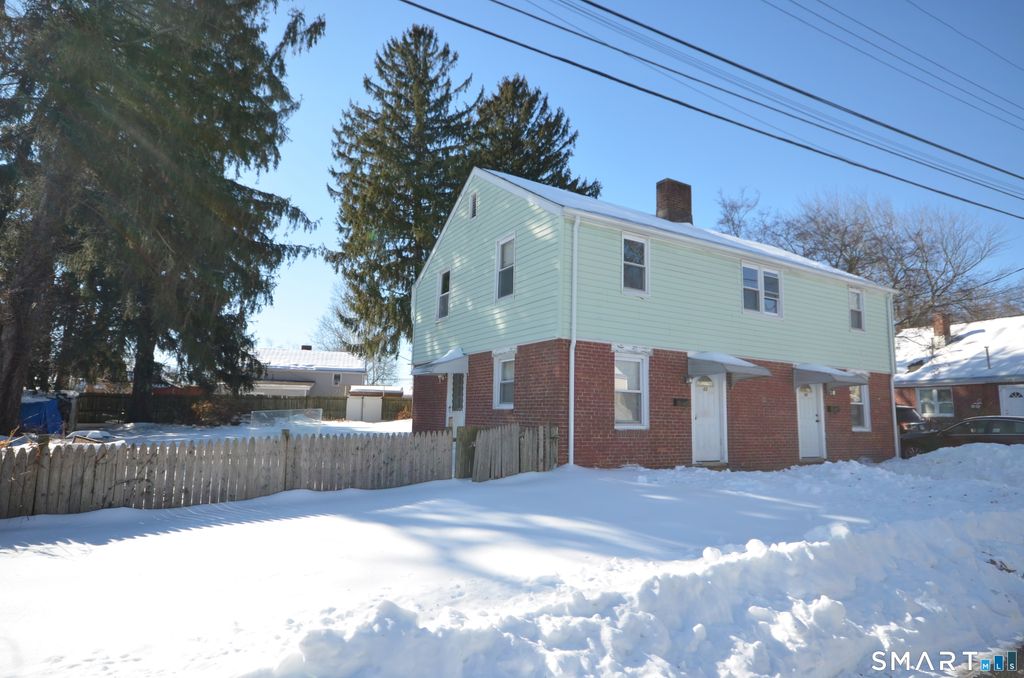 85-89 Alexander Drive, Bridgeport, CT 06606