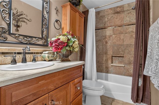 1260 Arcane, Simi Valley, CA 93065