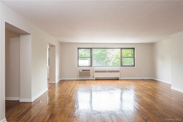 16 Studio Arcade 3B, Bronxville, NY 10708