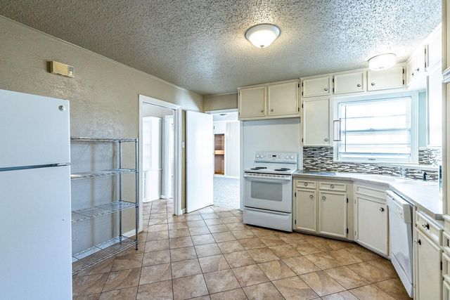 3708 27th Street, Lubbock, TX 79410