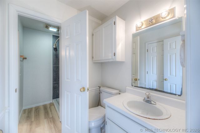 1712 W 57th Place, Tulsa, OK 74107