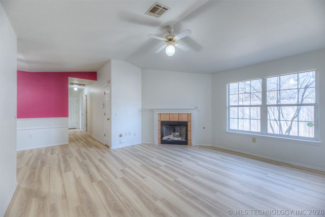 1712 W 57th Place, Tulsa, OK 74107