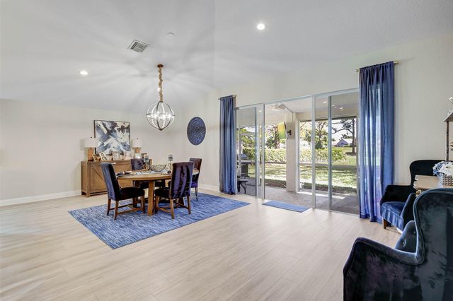 5641 Fountains Drive S, Lake Worth, FL 33467