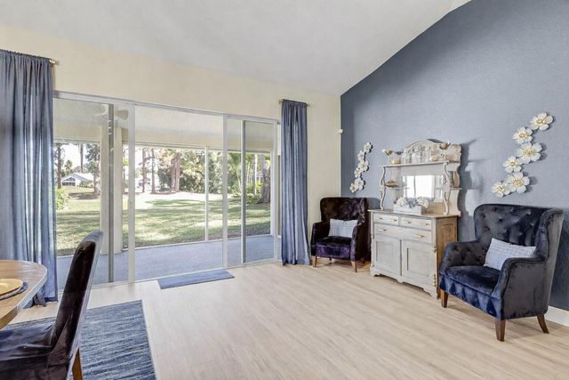 5641 Fountains Drive S, Lake Worth, FL 33467