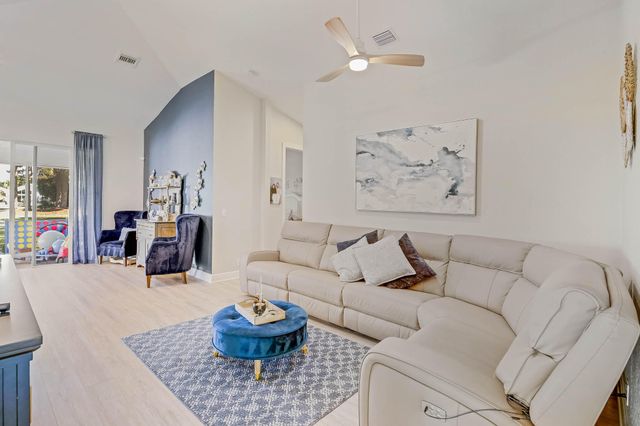 5641 Fountains Drive S, Lake Worth, FL 33467